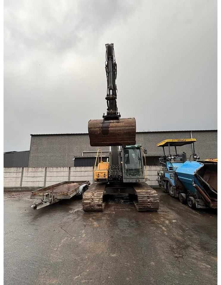 VOLVO - 2007 - EC180CL - CRAWLER EXCAVATOR - Grävmaskin: bild 5 VOLVO - 2007 - EC180CL - CRAWLER EXCAVATOR - Grävmaskin: bild 5