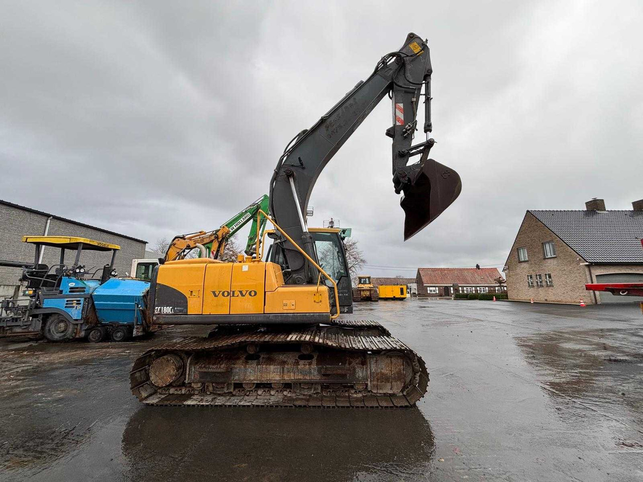 VOLVO - 2007 - EC180CL - CRAWLER EXCAVATOR - Grävmaskin: bild 4 VOLVO - 2007 - EC180CL - CRAWLER EXCAVATOR - Grävmaskin: bild 4