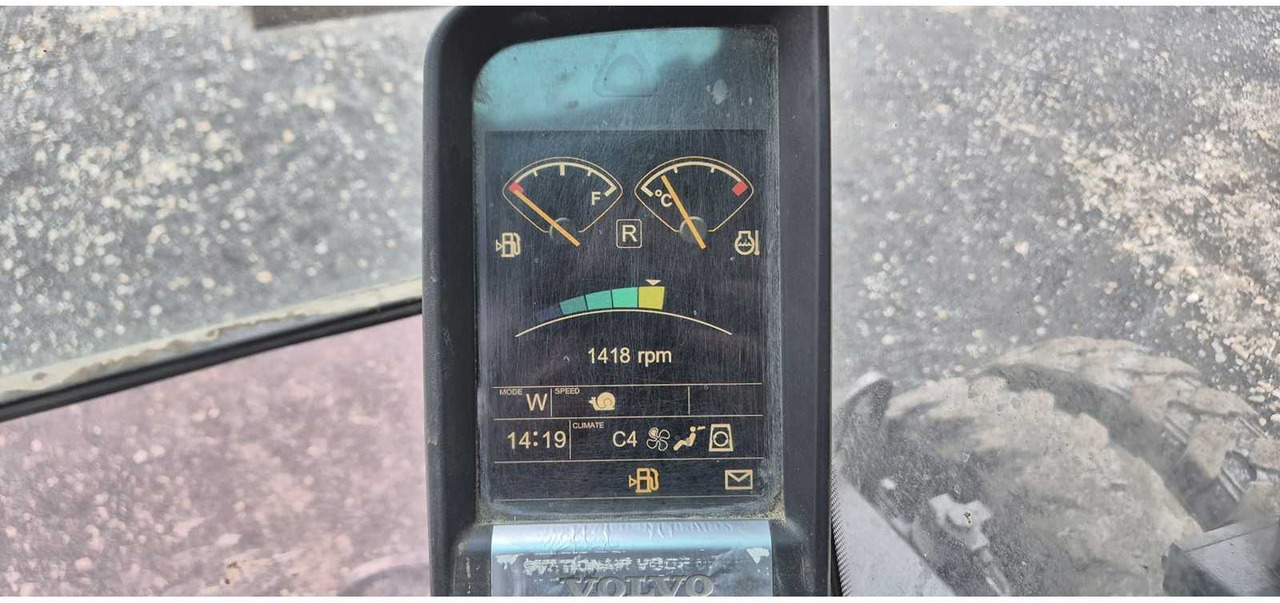 Volvo Construction Equipment VOLVO CONSTRUCTION EQUIPMENT - EW140C - WHEELED EXCAVATOR - 2007 - Grävmaskin på däck: bild 3 Volvo Construction Equipment VOLVO CONSTRUCTION EQUIPMENT - EW140C - WHEELED EXCAVATOR - 2007 - Grävmaskin på däck: bild 3