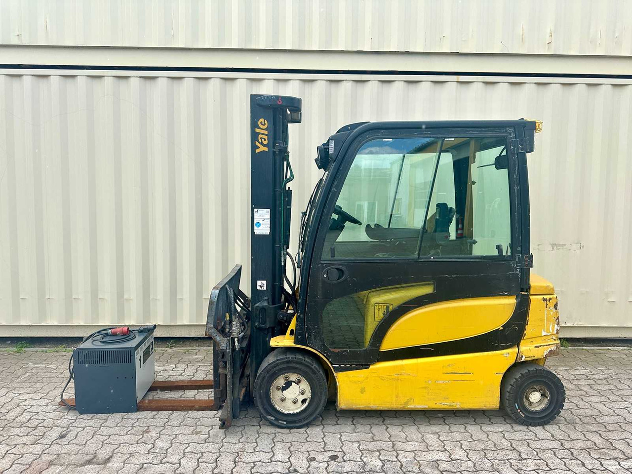 YALE - ERP30VL-V/360T - 2011 - FORKLIFT TRUCKS - Motviktstruck: bild 2 YALE - ERP30VL-V/360T - 2011 - FORKLIFT TRUCKS - Motviktstruck: bild 2