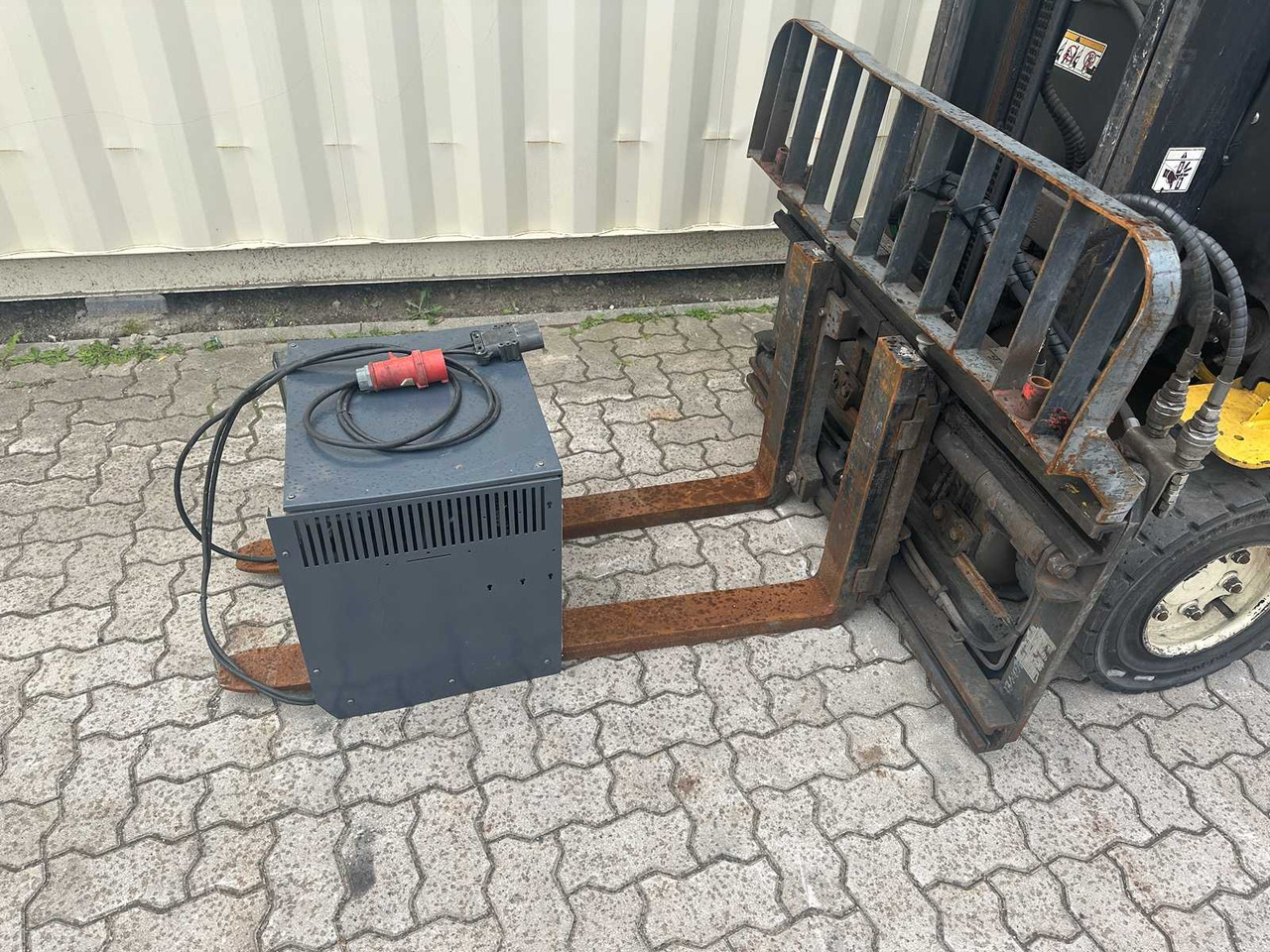 YALE - ERP30VL-V/360T - 2011 - FORKLIFT TRUCKS - Motviktstruck: bild 5 YALE - ERP30VL-V/360T - 2011 - FORKLIFT TRUCKS - Motviktstruck: bild 5