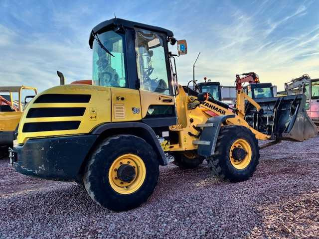 YANMAR V 80 COMPACT WHEEL LOADER 0.8 M³ - Hjullastare: bild 2 YANMAR V 80 COMPACT WHEEL LOADER 0.8 M³ - Hjullastare: bild 2