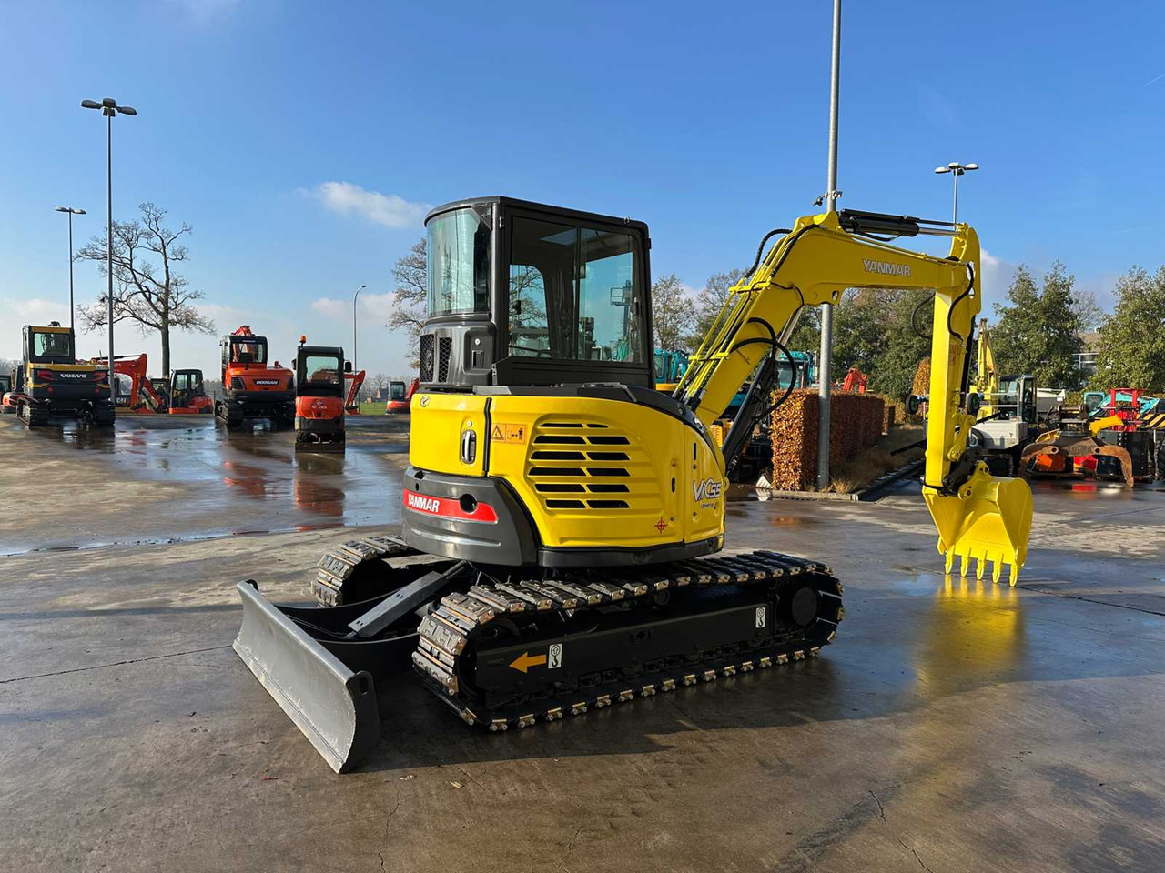 YANMAR - VIO55-6B - MIDI EXCAVATOR - Grävmaskin: bild 4 YANMAR - VIO55-6B - MIDI EXCAVATOR - Grävmaskin: bild 4