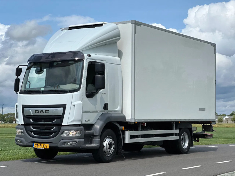 DAF LF 210 LF210.14. EURO6. 2018. KOELBAKWAGEN MET LAADKLEP 2000kg - Kylbil lastbil: bild 1 DAF LF 210 LF210.14. EURO6. 2018. KOELBAKWAGEN MET LAADKLEP 2000kg - Kylbil lastbil: bild 1