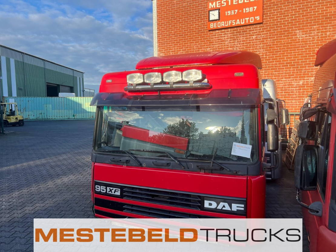 DAF Cabine Spacecab Euro 2  - Hytt för Lastbil: bild 1 DAF Cabine Spacecab Euro 2  - Hytt för Lastbil: bild 1