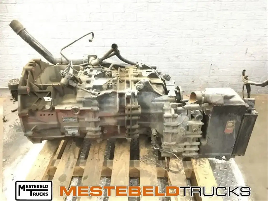 Iveco Versn bak 16 AS 2200 IT - Växellåda och reservdelar för Lastbil: bild 1 Iveco Versn bak 16 AS 2200 IT - Växellåda och reservdelar för Lastbil: bild 1