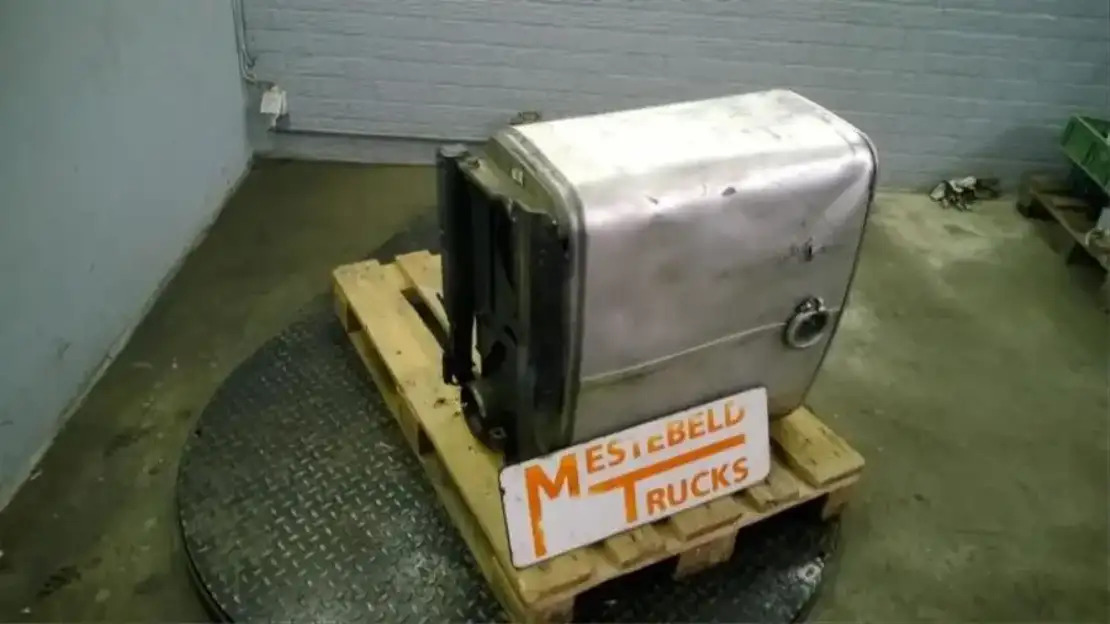 MAN KAT alysator - Avgassystem för Lastbil: bild 1 MAN KAT alysator - Avgassystem för Lastbil: bild 1