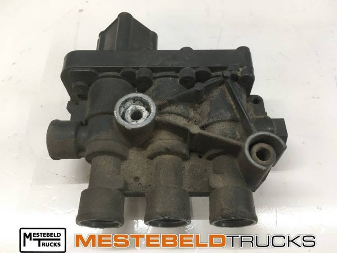 Mercedes-Benz ECAS magneetklep - Luftfjädring för Lastbil: bild 1 Mercedes-Benz ECAS magneetklep - Luftfjädring för Lastbil: bild 1