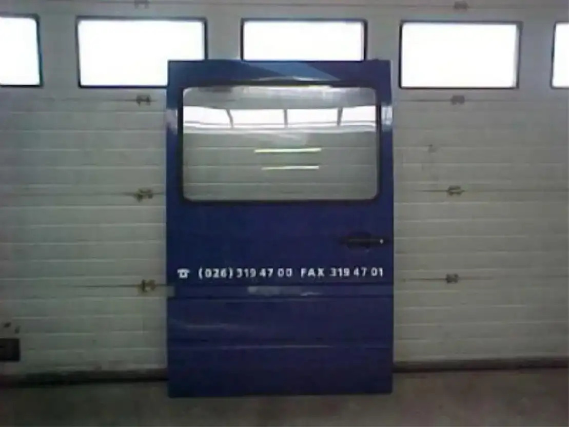 Mercedes-Benz Zijdeur sprinter - Hytt och interiör för Lastbil: bild 1 Mercedes-Benz Zijdeur sprinter - Hytt och interiör för Lastbil: bild 1