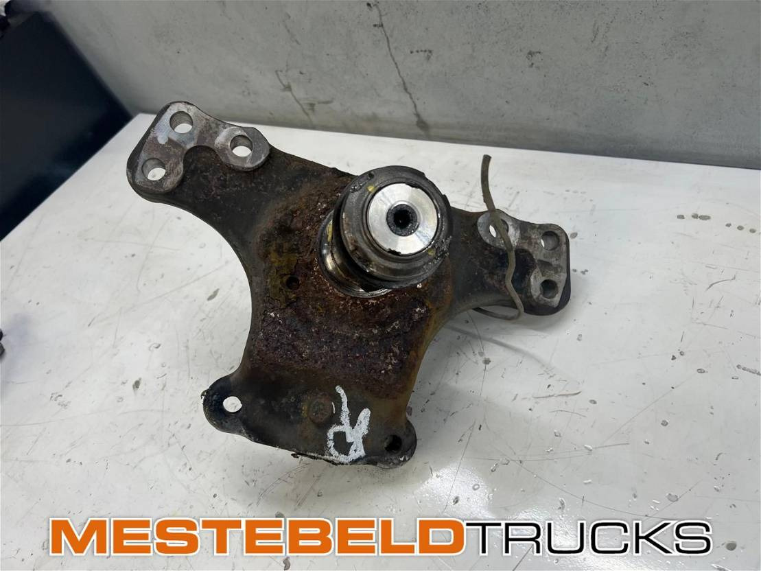 Renault Fusee rechts - Framaxel för Lastbil: bild 2 Renault Fusee rechts - Framaxel för Lastbil: bild 2