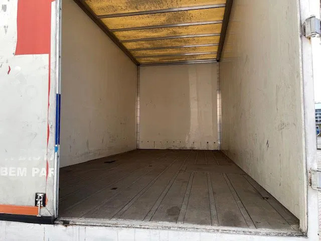 DAF XF 95.380 Euro 2 Manual-Gear - Lastbil med skåp: bild 5 DAF XF 95.380 Euro 2 Manual-Gear - Lastbil med skåp: bild 5