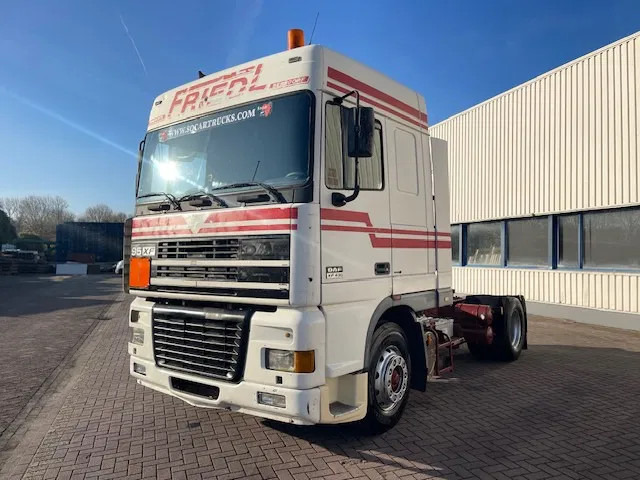 DAF XF 95.430 Manual-Gear Euro 3 - Dragbil: bild 3 DAF XF 95.430 Manual-Gear Euro 3 - Dragbil: bild 3