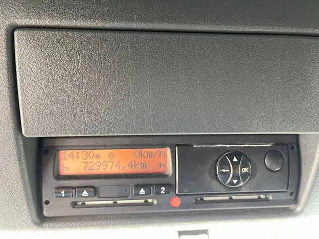 Dragbil MAN TGX 18.480 Euro 6 Retarder 2 tanks: bild 13 Dragbil MAN TGX 18.480 Euro 6 Retarder 2 tanks: bild 13