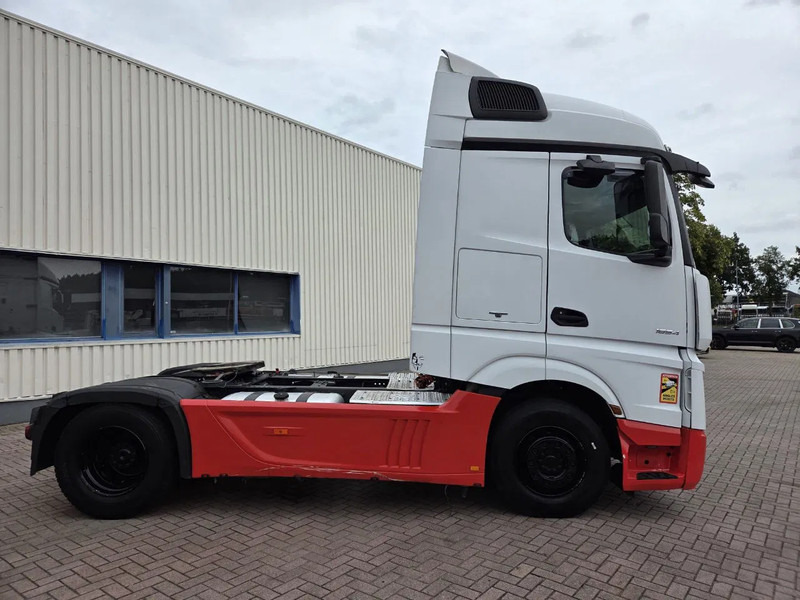 Mercedes-Benz Actros 1845 Retarder 2x tanks Euro 5 Automatic - Dragbil: bild 2 Mercedes-Benz Actros 1845 Retarder 2x tanks Euro 5 Automatic - Dragbil: bild 2