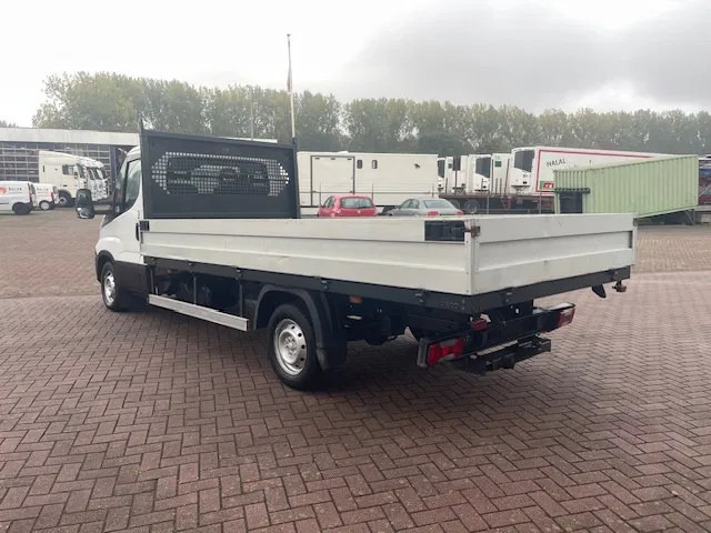 Iveco Daily 35S14 - Pickup, Dubbelhytt transportbil: bild 5 Iveco Daily 35S14 - Pickup, Dubbelhytt transportbil: bild 5