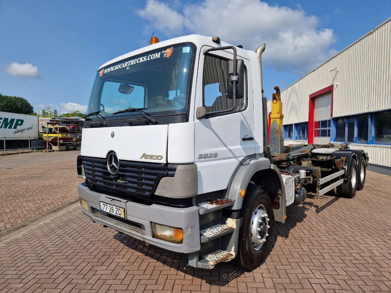 Mercedes-Benz Atego 2628 6x4, Manual gear, full steel suspension - Chassi lastbil: bild 2 Mercedes-Benz Atego 2628 6x4, Manual gear, full steel suspension - Chassi lastbil: bild 2