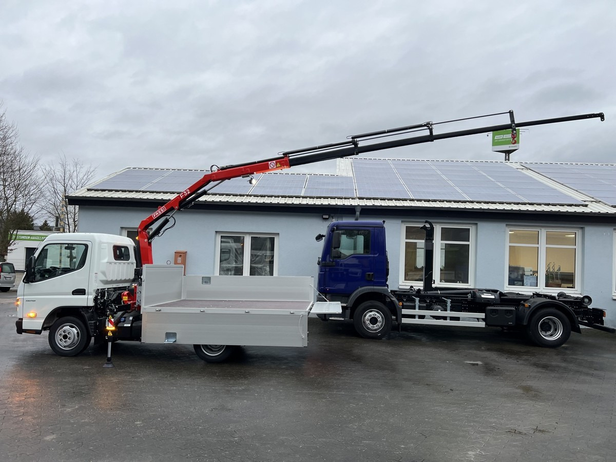 FUSO 3S15 Alu Pritsche 2.80m Ladekran Funk! sofort ve - Kranbil, Transportbil med flak: bild 3 FUSO 3S15 Alu Pritsche 2.80m Ladekran Funk! sofort ve - Kranbil, Transportbil med flak: bild 3