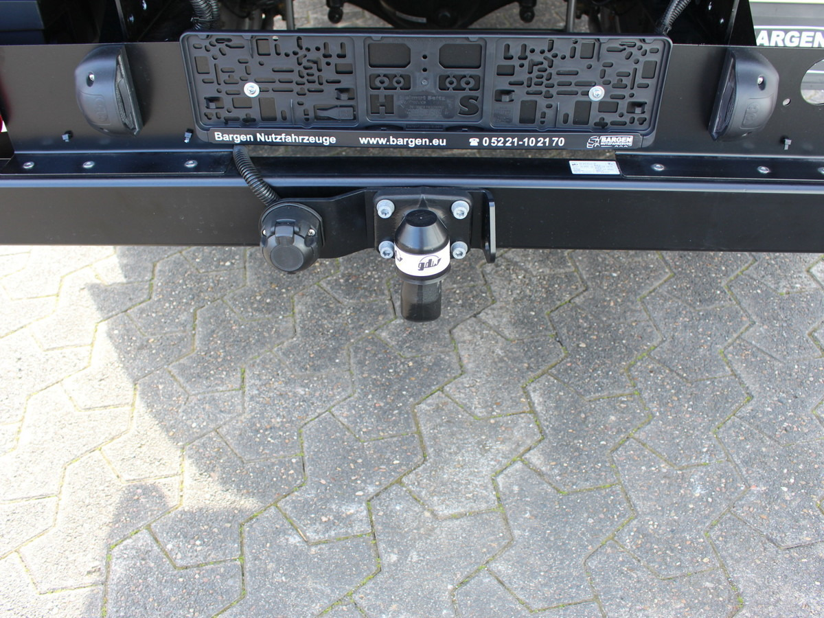 FUSO 6S15 Pritsche 2.8m Heckkran 4xhydr+1xman. Funk! - Transportbil med flak: bild 4 FUSO 6S15 Pritsche 2.8m Heckkran 4xhydr+1xman. Funk! - Transportbil med flak: bild 4