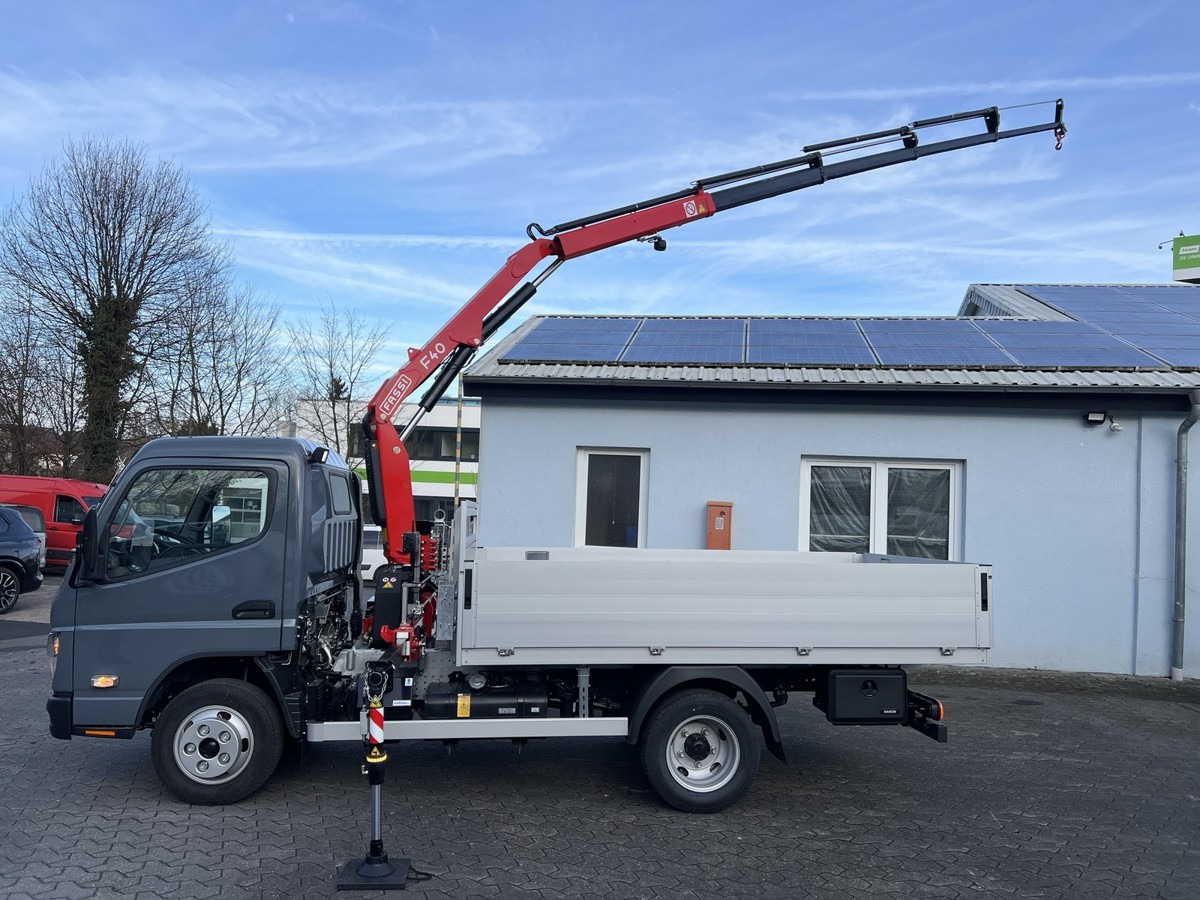 FUSO 6S15 Pritsche 3.0m Kran 4xhydr. Funk! - Transportbil med flak: bild 1 FUSO 6S15 Pritsche 3.0m Kran 4xhydr. Funk! - Transportbil med flak: bild 1