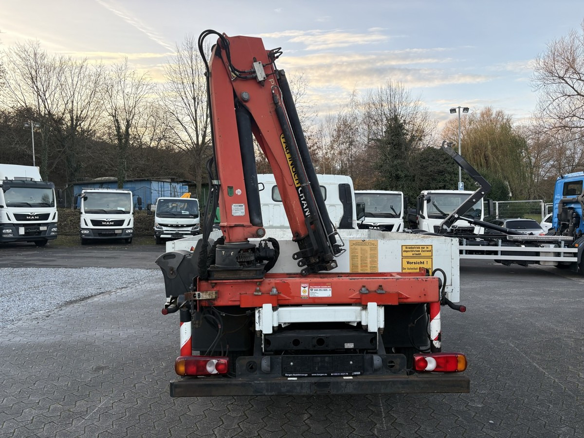 FUSO FUSO 7C18 Canter Pritsche 3.8m Kran 2x hydr. - Transportbil med flak: bild 5 FUSO FUSO 7C18 Canter Pritsche 3.8m Kran 2x hydr. - Transportbil med flak: bild 5