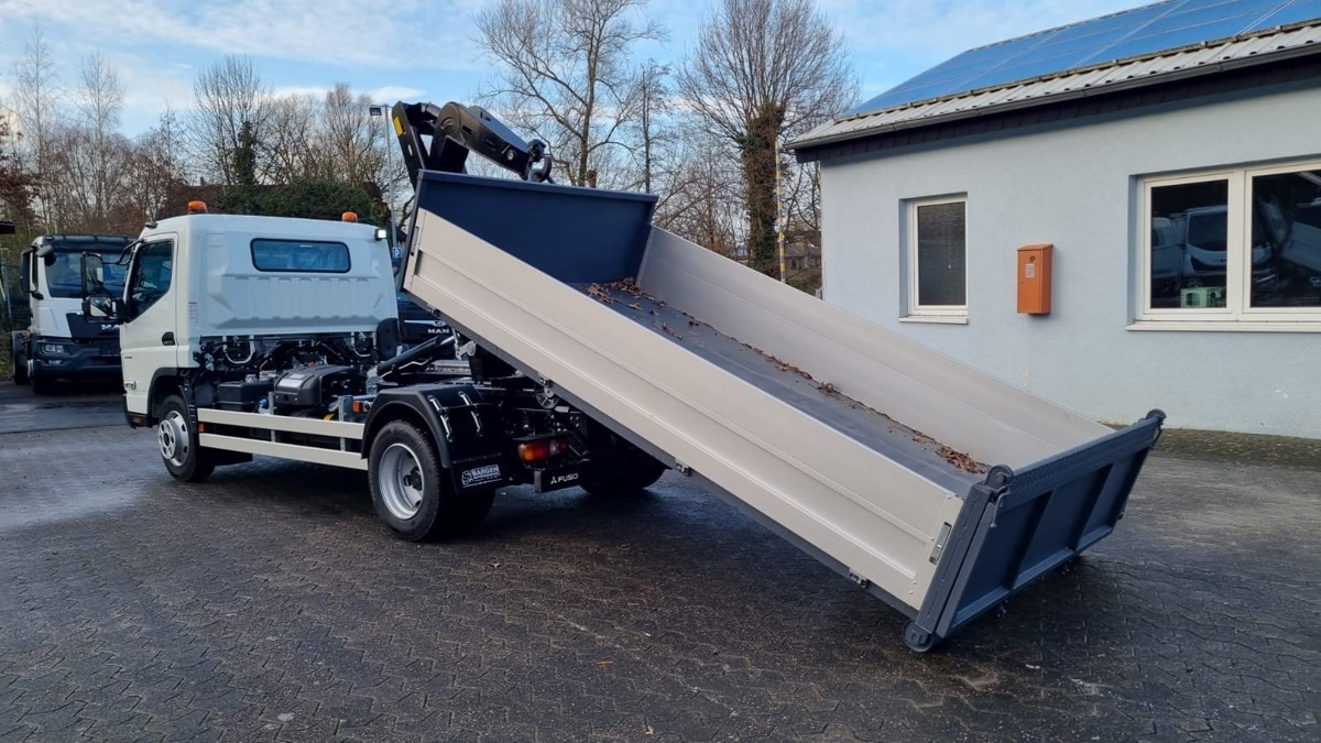 FUSO FUSO 9C18 40km/h City Abrollkipper WLF Swiss CH - Lastväxlare lastbil: bild 5 FUSO FUSO 9C18 40km/h City Abrollkipper WLF Swiss CH - Lastväxlare lastbil: bild 5