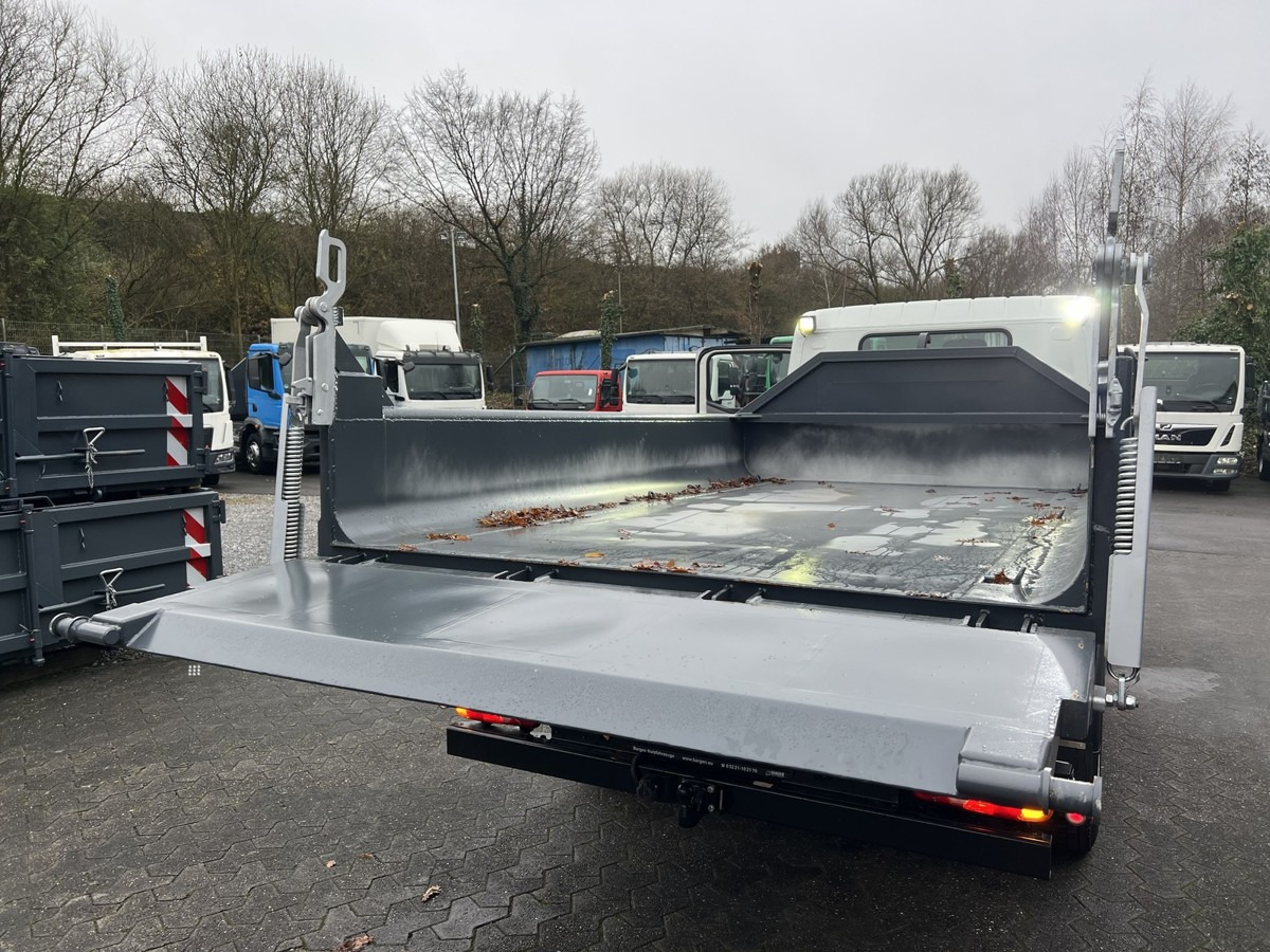 Lastväxlare lastbil FUSO Fuso Canter 7C18 City Abrollkipper AHK Hooklift: bild 11