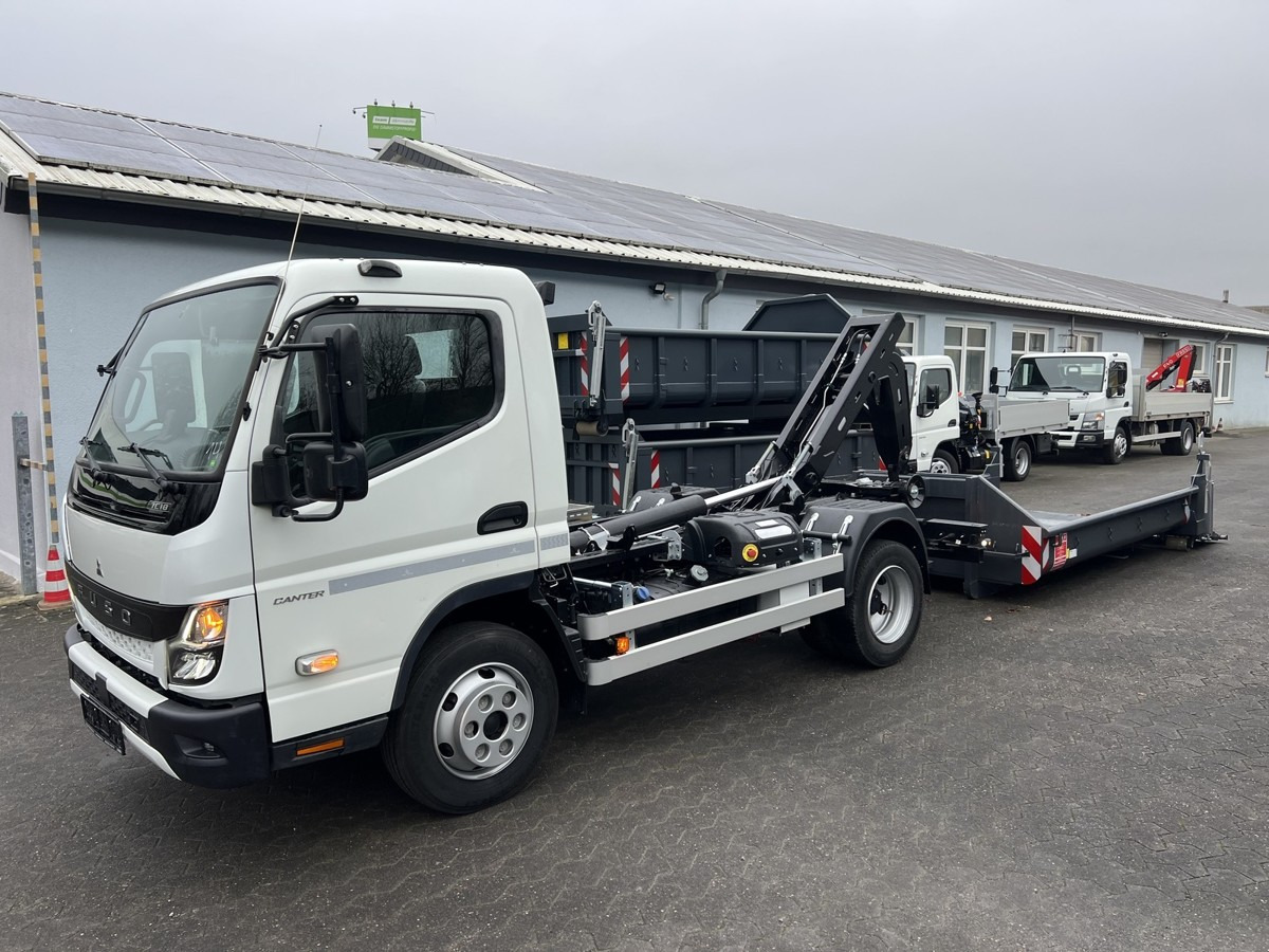 FUSO Fuso Canter 7C18 City Abrollkipper AHK Hooklift - Lastväxlare lastbil: bild 5 FUSO Fuso Canter 7C18 City Abrollkipper AHK Hooklift - Lastväxlare lastbil: bild 5