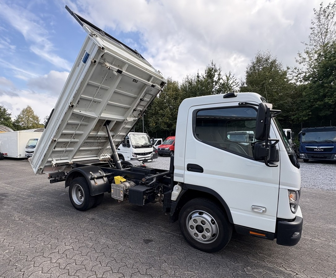 FUSO Fuso Canter 7C18 Meiller 3-Seiten Kipper - Transportbil med tippflak: bild 1 FUSO Fuso Canter 7C18 Meiller 3-Seiten Kipper - Transportbil med tippflak: bild 1
