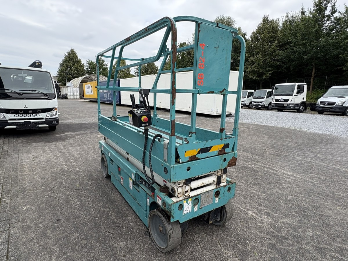 GENIE Haulotte Compact 8 baugleich GS 2032 sofort verf - Saxlift: bild 4 GENIE Haulotte Compact 8 baugleich GS 2032 sofort verf - Saxlift: bild 4