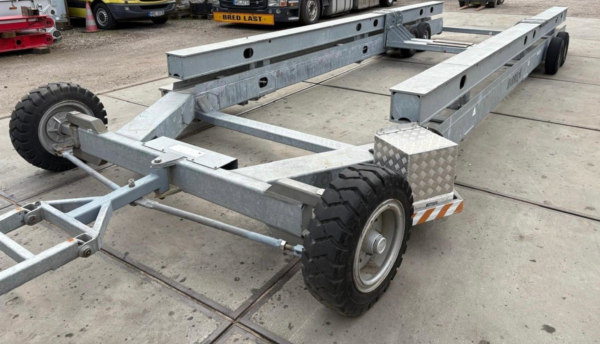 HARBECK Hafentrailer Harbeck LTS200 20t - Båttrailer: bild 2 HARBECK Hafentrailer Harbeck LTS200 20t - Båttrailer: bild 2