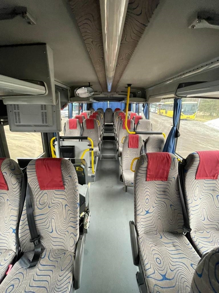 Förortsbuss Volvo 8700 B7R: bild 8 Förortsbuss Volvo 8700 B7R: bild 8