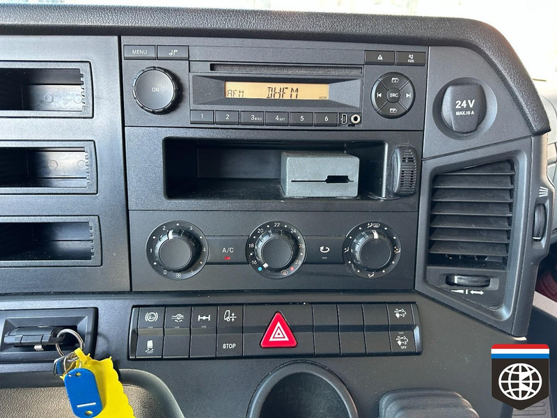 Kapellbil Mercedes-Benz ANTOS: bild 12