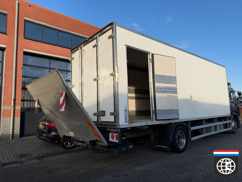 Kylbil lastbil Renault Premium 300 CARRIER deepfreezer -30oC - Taillift - Sleeper Cab: bild 18 Kylbil lastbil Renault Premium 300 CARRIER deepfreezer -30oC - Taillift - Sleeper Cab: bild 18