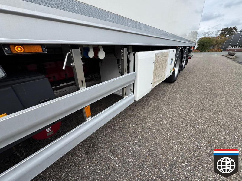 Scania P 360 6X2/4 Thermo King - Taillift - LOW KM !! - Kylbil lastbil: bild 4 Scania P 360 6X2/4 Thermo King - Taillift - LOW KM !! - Kylbil lastbil: bild 4