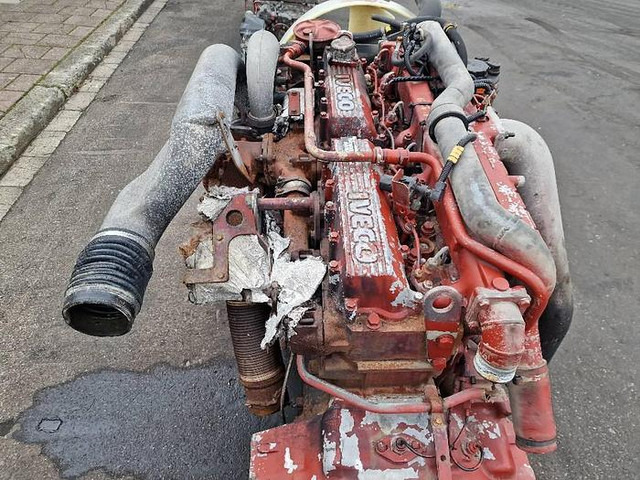 Iveco Eurotech 8460 - Reservdelar: bild 4 Iveco Eurotech 8460 - Reservdelar: bild 4