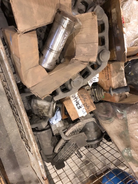 HITACHI KH 180 - Bandgående kran: bild 2 HITACHI KH 180 - Bandgående kran: bild 2