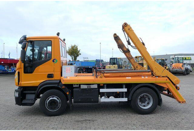 Iveco 160 E EuroCargo 4x2, VDL P-10, teleskop., Funk - Lastbil med kabelsystem: bild 2 Iveco 160 E EuroCargo 4x2, VDL P-10, teleskop., Funk - Lastbil med kabelsystem: bild 2