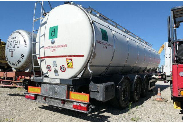 Menci SA 105, Lebensmittel, 32m³, Iso, Spülleitung - Tanktrailer: bild 2 Menci SA 105, Lebensmittel, 32m³, Iso, Spülleitung - Tanktrailer: bild 2