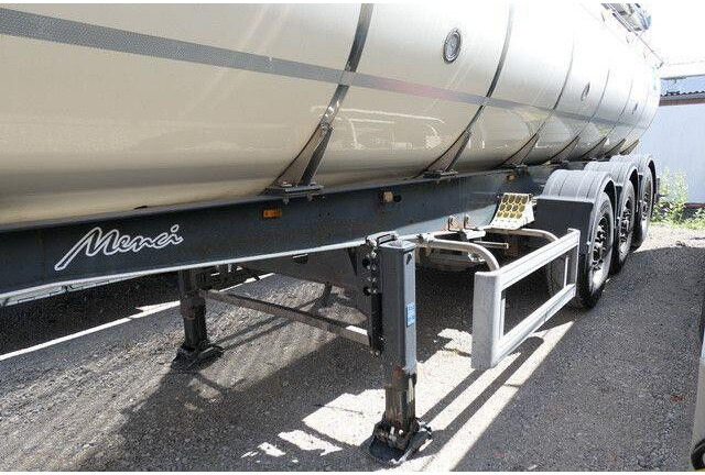 Menci SA 105, isoliert, 32m³, 4 Kammern, Alu-Felgen - Tanktrailer: bild 5 Menci SA 105, isoliert, 32m³, 4 Kammern, Alu-Felgen - Tanktrailer: bild 5