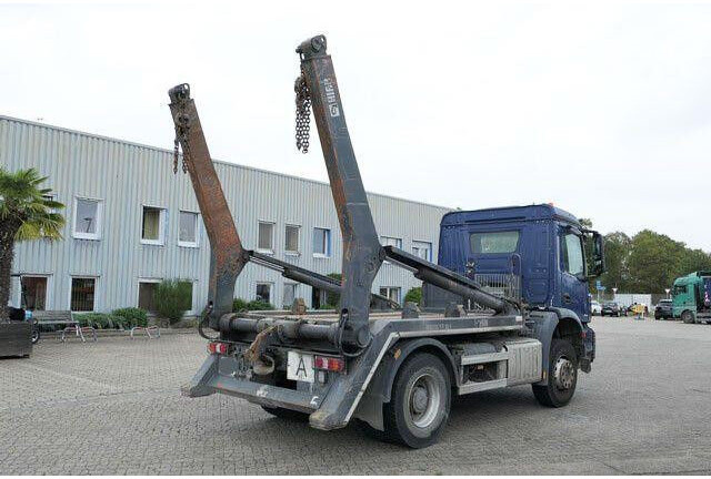 Mercedes-Benz 1832 K Arocs 4x2, Hiab SLT 140, teleskop., Klima - Lastbil med kabelsystem: bild 4 Mercedes-Benz 1832 K Arocs 4x2, Hiab SLT 140, teleskop., Klima - Lastbil med kabelsystem: bild 4