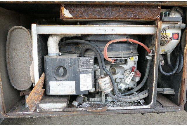 Tippbil lastbil Mercedes-Benz 2030 L Antos 4x2, Kran,Generator,Plane,Hydraulik: bild 8 Tippbil lastbil Mercedes-Benz 2030 L Antos 4x2, Kran,Generator,Plane,Hydraulik: bild 8