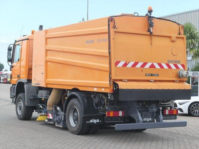 Mercedes-Benz 2032 A Actros 4x4, Bucher STKF 9500, Airport, AC - Sopmaskin: bild 5 Mercedes-Benz 2032 A Actros 4x4, Bucher STKF 9500, Airport, AC - Sopmaskin: bild 5