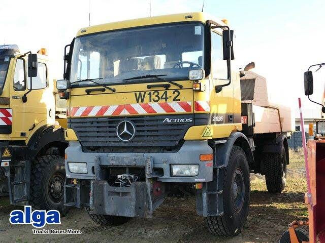 Mercedes-Benz 2035 AK Actros 4x4, Kehrmaschine Schmidt, Allrad - Plogbil: bild 3 Mercedes-Benz 2035 AK Actros 4x4, Kehrmaschine Schmidt, Allrad - Plogbil: bild 3