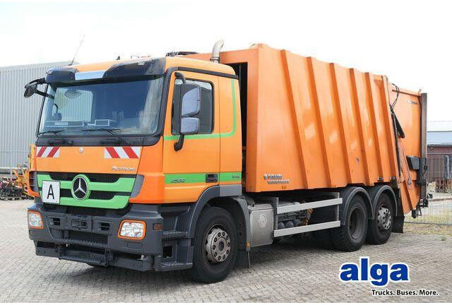 Mercedes-Benz 2532 L Actros 6x2, Faun, Zöller, 24m³, MP3, AC - Sopbil: bild 1 Mercedes-Benz 2532 L Actros 6x2, Faun, Zöller, 24m³, MP3, AC - Sopbil: bild 1