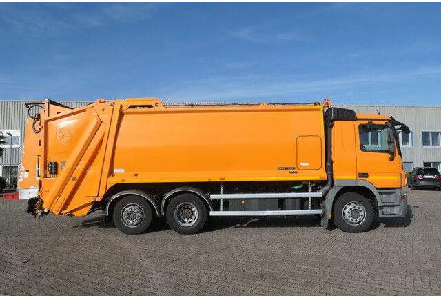 Mercedes-Benz 2532 L Actros 6x2,Schörling, Terberg, Lenk-Lift - Sopbil: bild 5 Mercedes-Benz 2532 L Actros 6x2,Schörling, Terberg, Lenk-Lift - Sopbil: bild 5