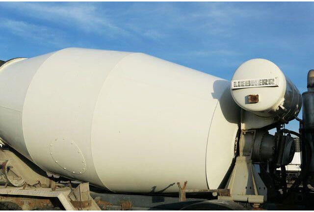 Mercedes-Benz 3240 B Actros 8x4, Liebherr HTM904, 9m³ - Betongbil: bild 3 Mercedes-Benz 3240 B Actros 8x4, Liebherr HTM904, 9m³ - Betongbil: bild 3