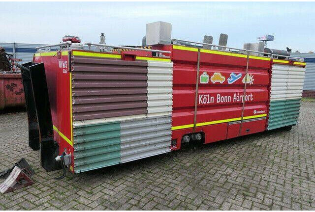 ROSENBAUER ROSENBAUER/Feuerwehr/Wasserwerfer - Släck/ Räddningsvagn: bild 5 ROSENBAUER ROSENBAUER/Feuerwehr/Wasserwerfer - Släck/ Räddningsvagn: bild 5