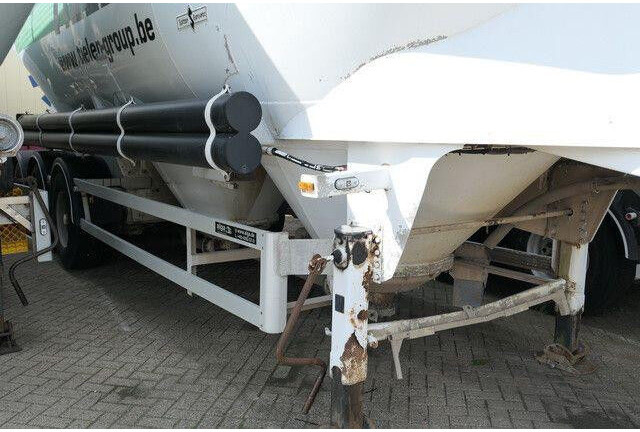 SPITZER SF 2743 PI, Zement, Alu-Felgen, 43m³, 1 Kammer - Tanktrailer: bild 3 SPITZER SF 2743 PI, Zement, Alu-Felgen, 43m³, 1 Kammer - Tanktrailer: bild 3