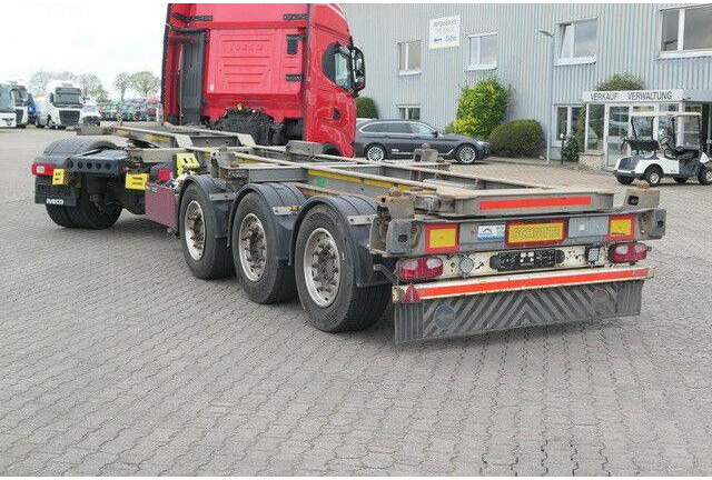 Schmitz Cargobull SCF 24 SLIDER, 2x20/1x30/1x40/1x45 Fuß Container - Låg lastare semitrailer: bild 2 Schmitz Cargobull SCF 24 SLIDER, 2x20/1x30/1x40/1x45 Fuß Container - Låg lastare semitrailer: bild 2