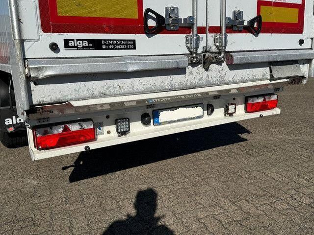 Schwarzmüller J-Serie, 92m³, 10mm Boden, SAF, Luft-Lift, Funk - Skåp semitrailer: bild 5 Schwarzmüller J-Serie, 92m³, 10mm Boden, SAF, Luft-Lift, Funk - Skåp semitrailer: bild 5